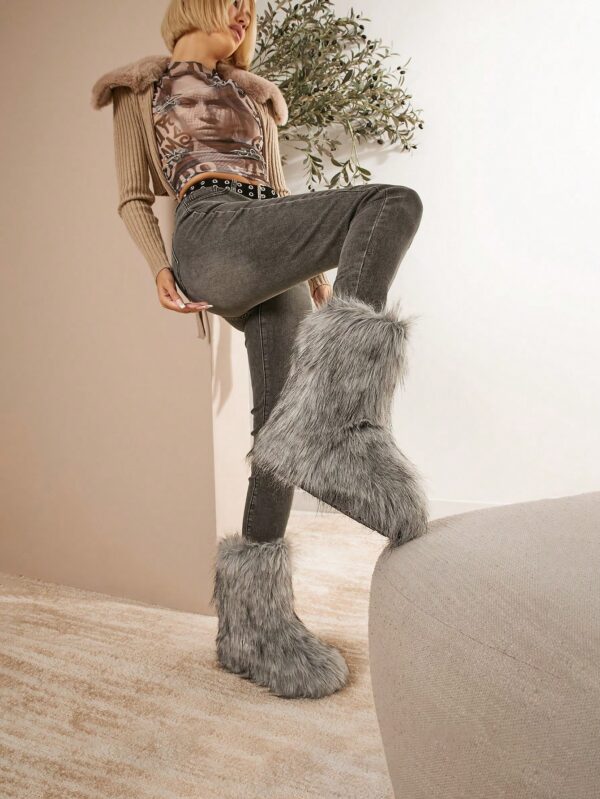 Botas de Nieve de Plataforma Alta en Gamuza Sintética - Image 12
