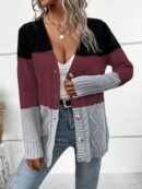 Cardigan Tejido Tricolor con Botones y Cuello en V