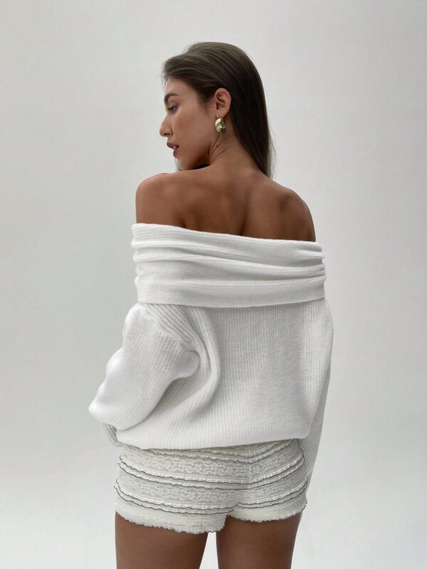 Sweater Elegante de Hombros Descubiertos con Detalle de Anillo - Image 9