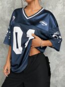 Camiseta Deportiva de Malla con Estampado de Números y Letras