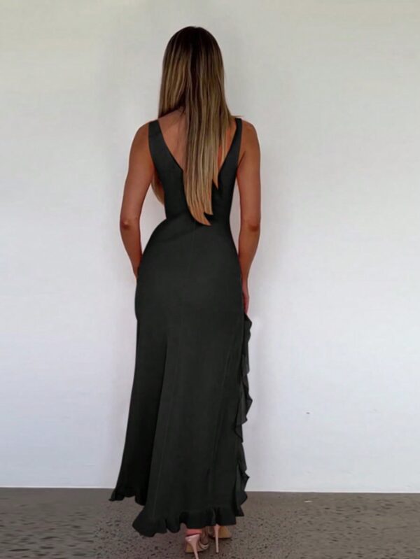 Vestido de Verano con Escote V, Detalles Fruncidos y Abertura - Image 8