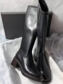 Botas Altas de Cuero con Tacón Cuadrado y Punta Cuadrada