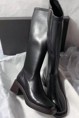 Botas Altas de Cuero con Tacón Cuadrado y Punta Cuadrada