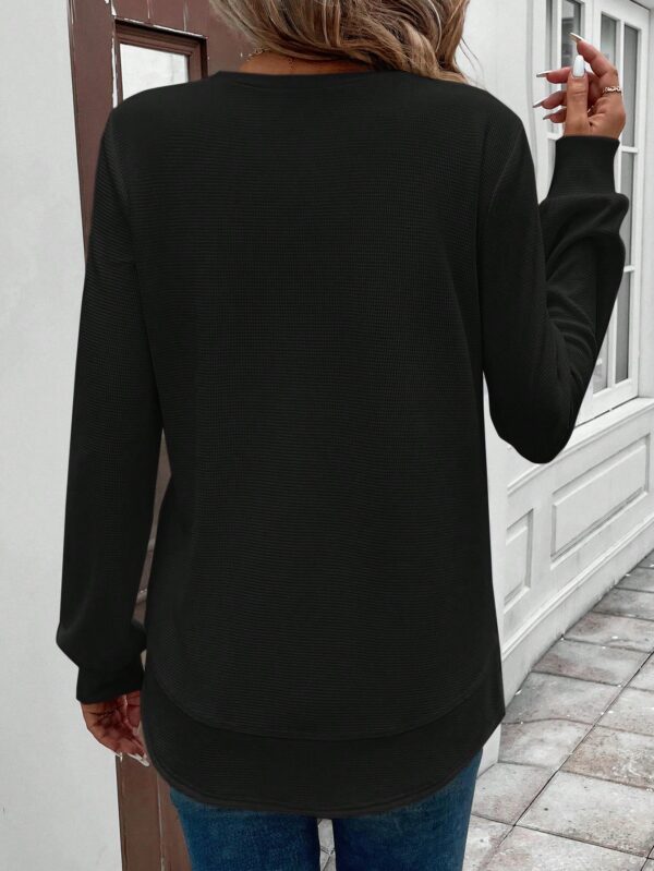 Sudadera Cómoda Casual con Textura Waffle y Dobladillo Asimétrico - Image 14