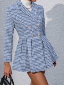 Abrigo Tweed Plisado con Doble Botonadura y Cuello Solapa