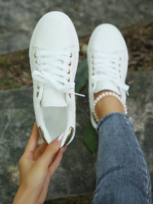 Zapatillas Deportivas Negras Antideslizantes con Cordones - Image 16
