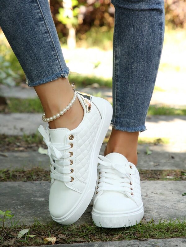 Zapatillas Deportivas Negras Antideslizantes con Cordones - Image 14