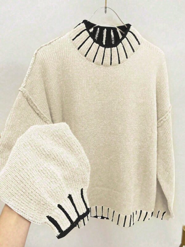 Sweater Casual Oversize con Cuello y Puños Estampados - Image 8