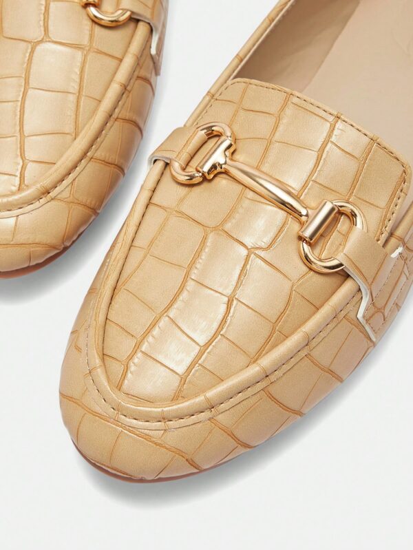 Mocasines de Mujer con Hebilla Metálica y Tacón Plano - Image 25