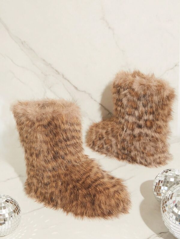 Botas de Nieve de Plataforma Alta en Gamuza Sintética - Image 11
