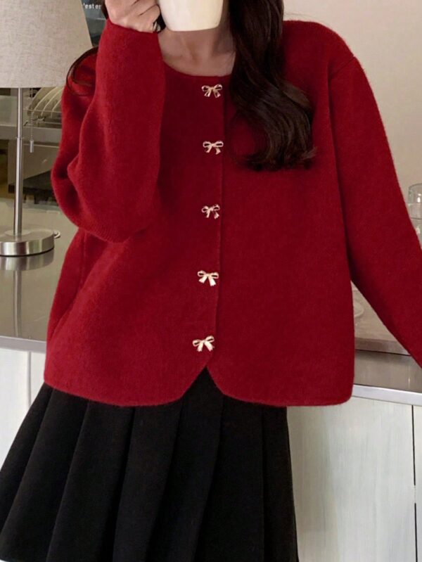 Cardigan de Punto Elegante con Botones Decorativos y Cuello Redondo - Image 6