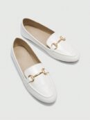 Mocasines de Mujer con Hebilla Metálica y Tacón Plano