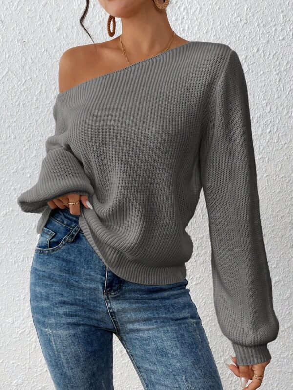 Sweater de Cuello Asimétrico en Punto Cafí Solido - Image 67