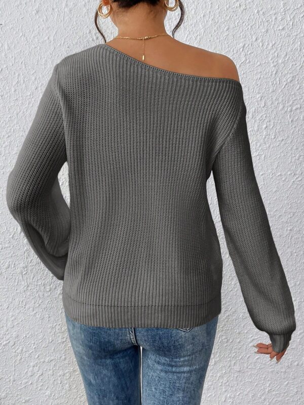 Sweater de Cuello Asimétrico en Punto Cafí Solido - Image 68