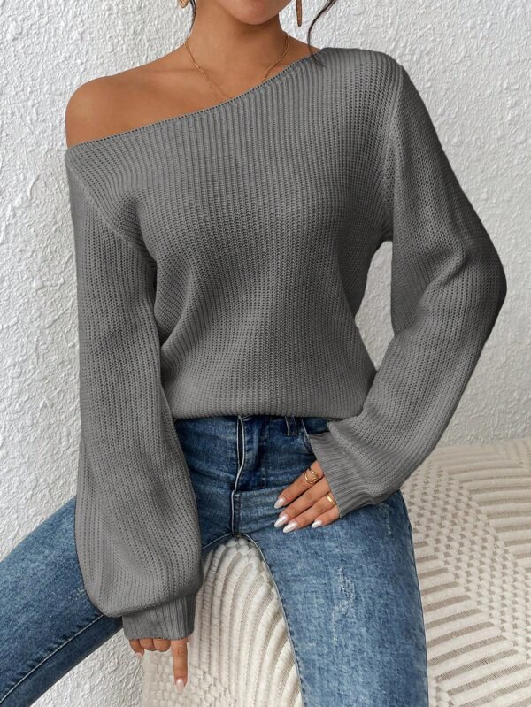 Sweater de Cuello Asimétrico en Punto Cafí Solido - Image 69