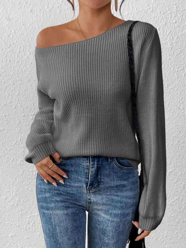 Sweater de Cuello Asimétrico en Punto Cafí Solido - Image 70