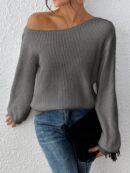 Sweater de Cuello Asimétrico en Punto Cafí Solido