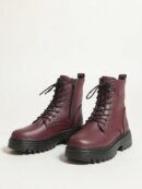Botas de Cordones con Detalle de Mármol Negro