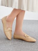 Mocasines de Mujer con Hebilla Metálica y Tacón Plano