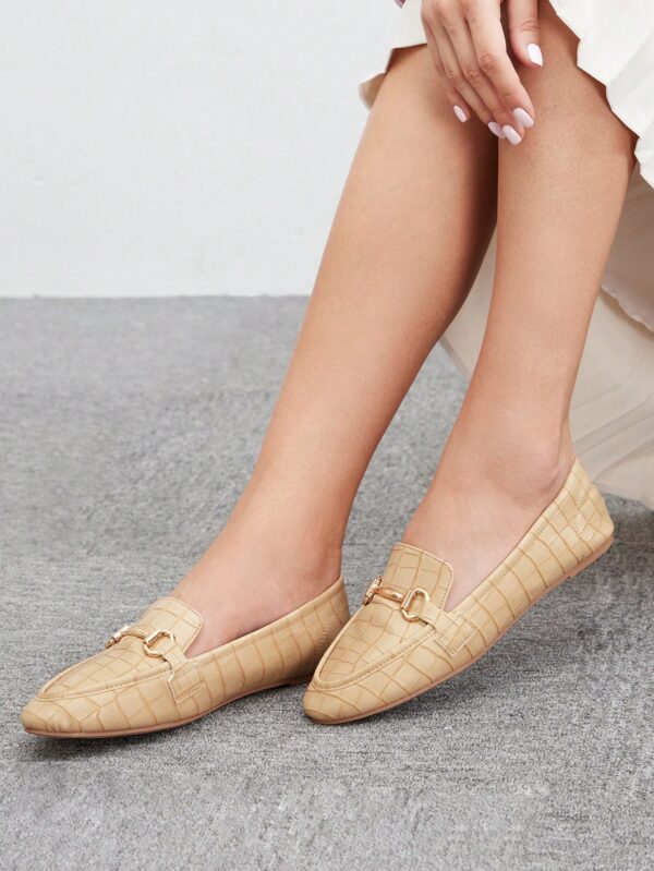 Mocasines de Mujer con Hebilla Metálica y Tacón Plano - Image 22