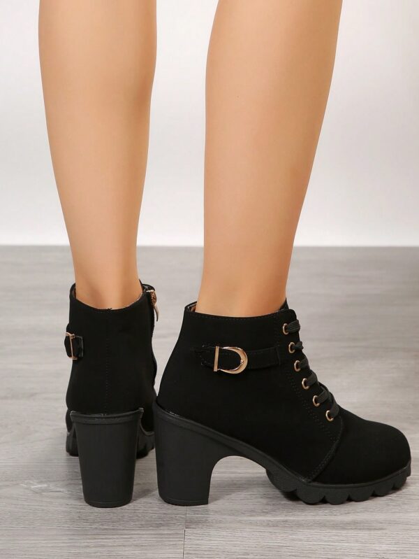 Botines de Tacón Grueso y Cordones Estilo Británico - Image 3