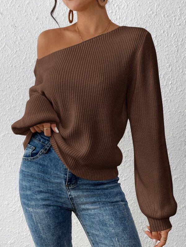 Sweater de Cuello Asimétrico en Punto Cafí Solido - Image 7