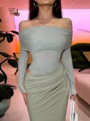Vestido Tubo Largo con Hombros Descubiertos y Detalles de Tul