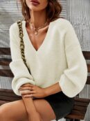 Sweater V-Neck con Hombros Caídos Estilo Francés