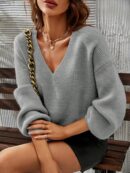 Sweater V-Neck con Hombros Caídos Estilo Francés