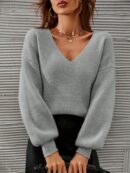 Sweater V-Neck con Hombros Caídos Estilo Francés