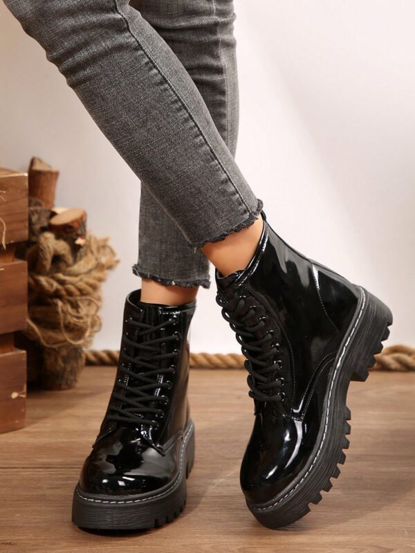 Botines de Mujer con Plataforma y Cierre de Cordones - Image 6
