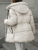 Abrigo Acolchado de Media Longitud con Capucha y Cintura Ajustable