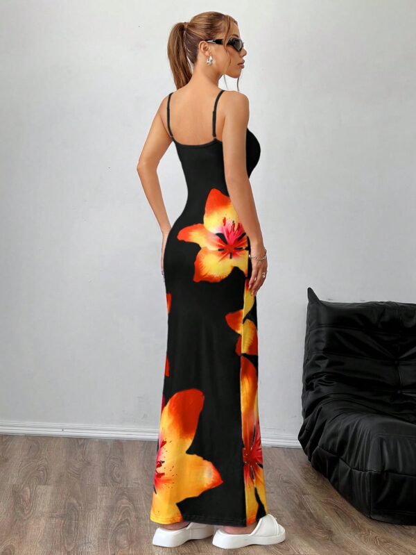 Vestido Largo Elegante con Estampado Floral y Tirantes Delgados - Image 3