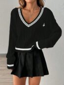 Sweater a Rayas con Cuello en V y Manga Larga