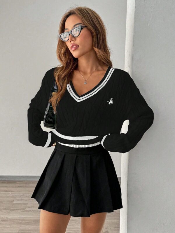 Sweater a Rayas con Cuello en V y Manga Larga - Image 9
