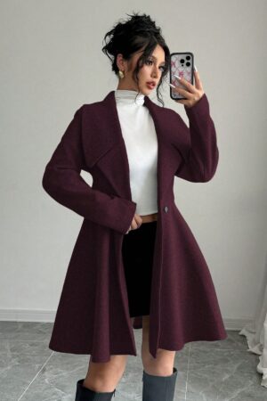 Abrigo Elegante de Cuello Alto y Manga Larga en Tweed