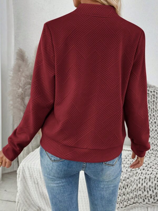 Chaqueta Tejida Jacquard Casual en Color Caqui - Image 31