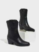 Botas Cortas Bordadas de Estilo Western con Punta Afilada