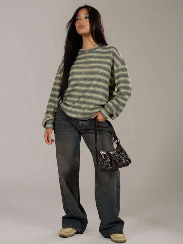 Sweater a Rayas Oversize Cuello Redondo al Estilo Y2k 90's - Image 9
