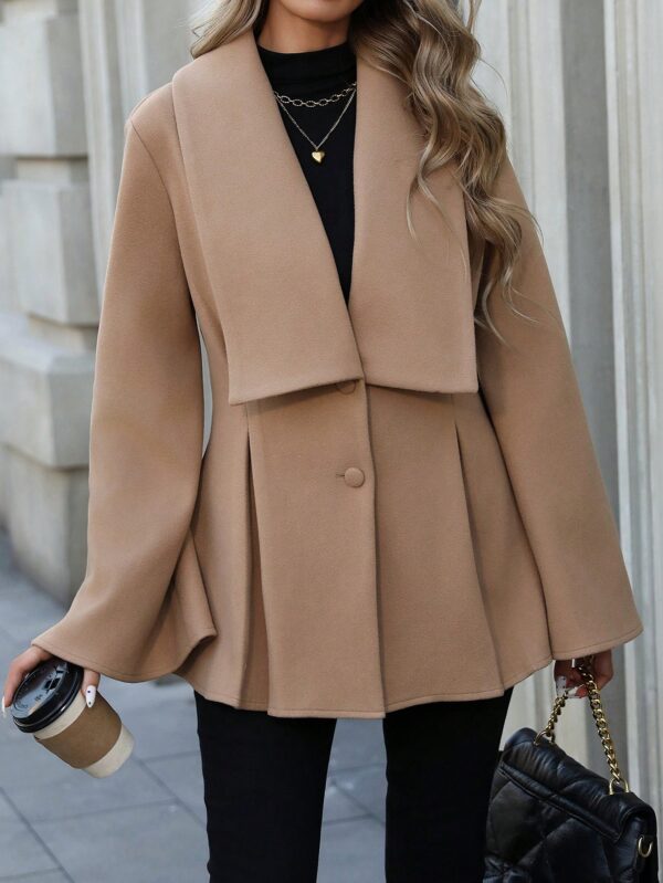 Abrigo Elegante de Estilo Francés con Cuello V y Cintura Envolvente - Image 8