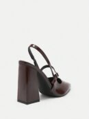 Zapatos de Tacón Grueso en Rojo Vino con Correa en el Tobillo