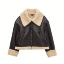 Campera Negra de Eco Piel con Cuello de Piel Sintética