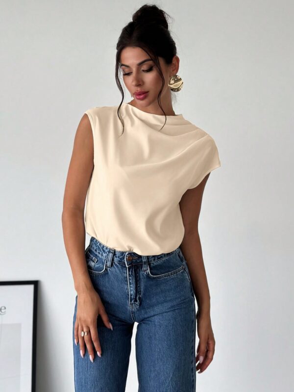 Blusa Elegante Asimétrica con Cuello Mao y Pliegues - Image 24