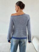 Sweater de Cuello Asimétrico en Punto Cafí Solido