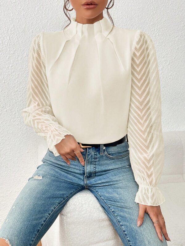 Blusa Elegante de Manga Larga con Cuello Volado y Detalles Plegados - Image 27