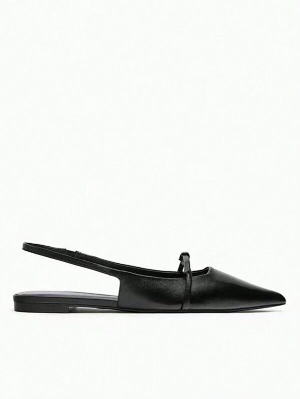 Sandalias Negras Estilo Coreano Punta Fina y Correa Única - Image 2