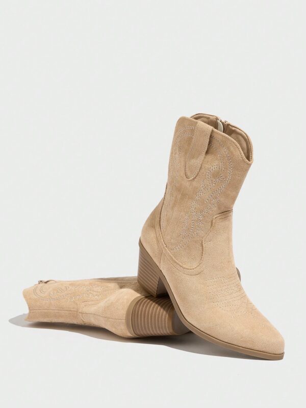 Botas Cortas Bordadas de Estilo Western con Punta Afilada - Image 13