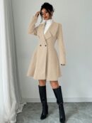 Abrigo Elegante de Cuello Alto y Manga Larga en Tweed