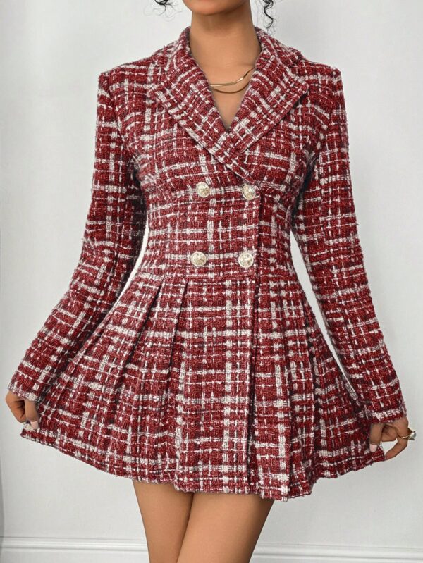 Abrigo Tweed Plisado con Doble Botonadura y Cuello Solapa - Image 43