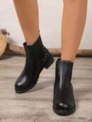 Botas Chelsea Negras con Remaches y Banda Elástica